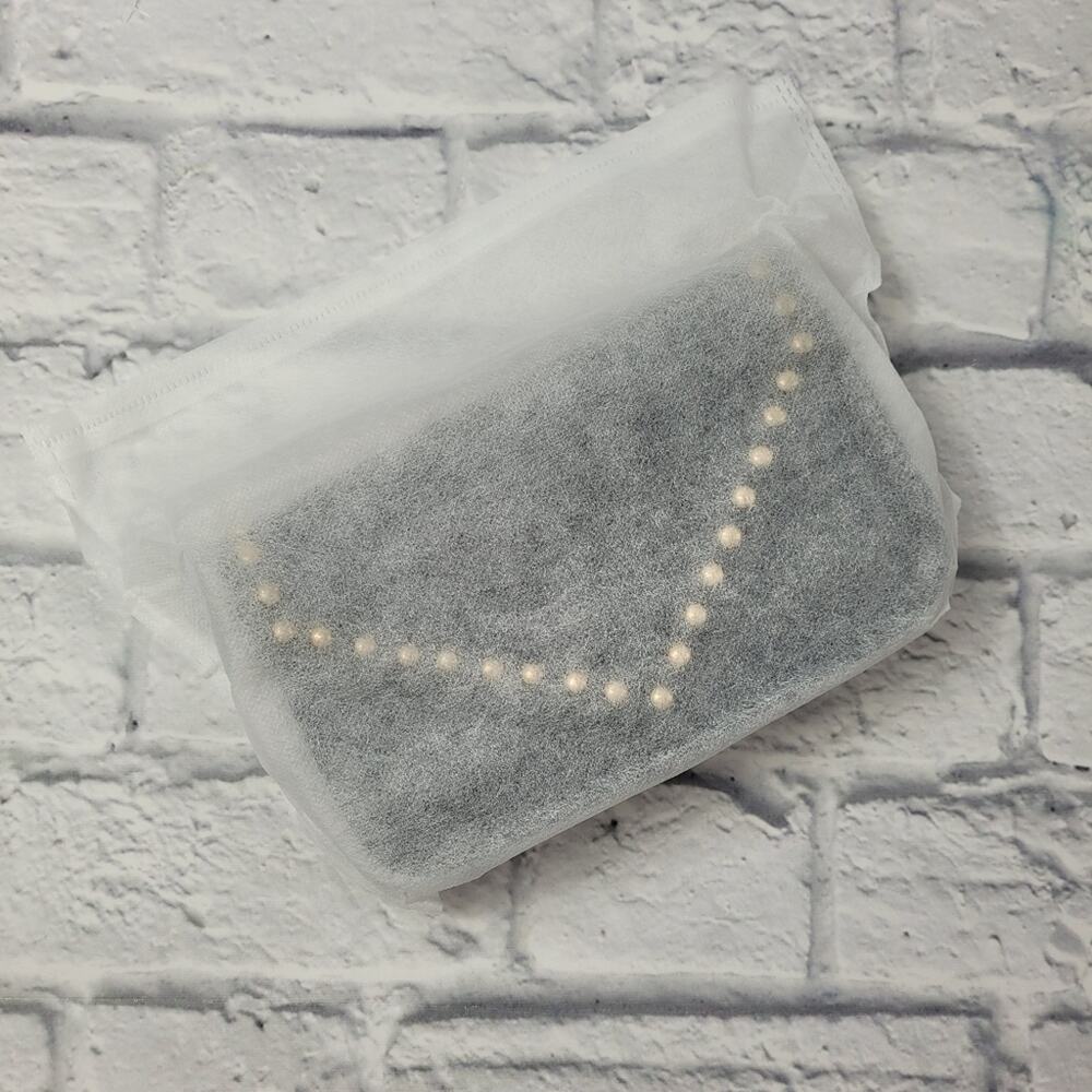 btb Los Angeles Lisa Studded Black Crossbody - Picture 14 of 16